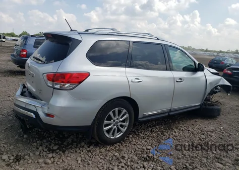 2015 Nissan Pathfinder S z USA, uszkodzony, nr VIN 5N1AR2MM7FC618566